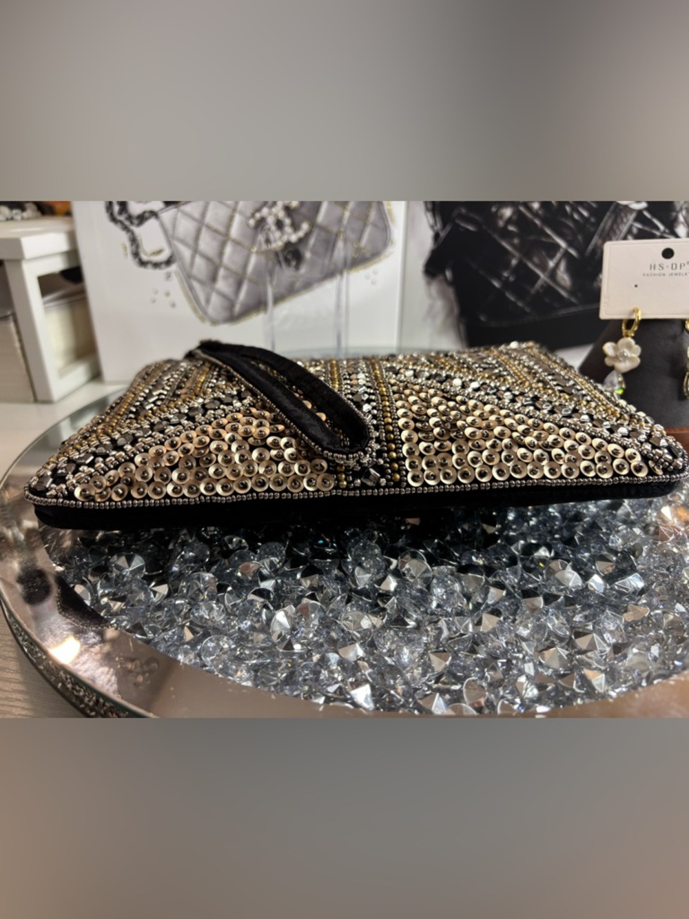 Charming Charlie embellished beaded clutch bag w/floral earrings - Picture 9 of 14